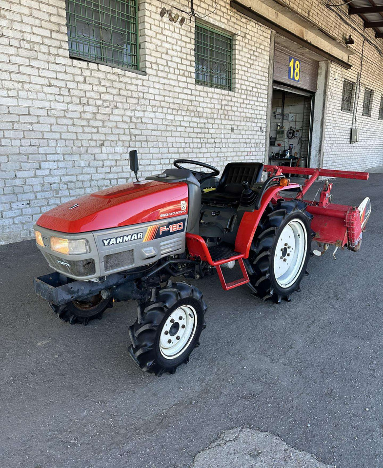 Yanmar F-180 - Traktor: obrázok 2 Yanmar F-180 - Traktor: obrázok 2