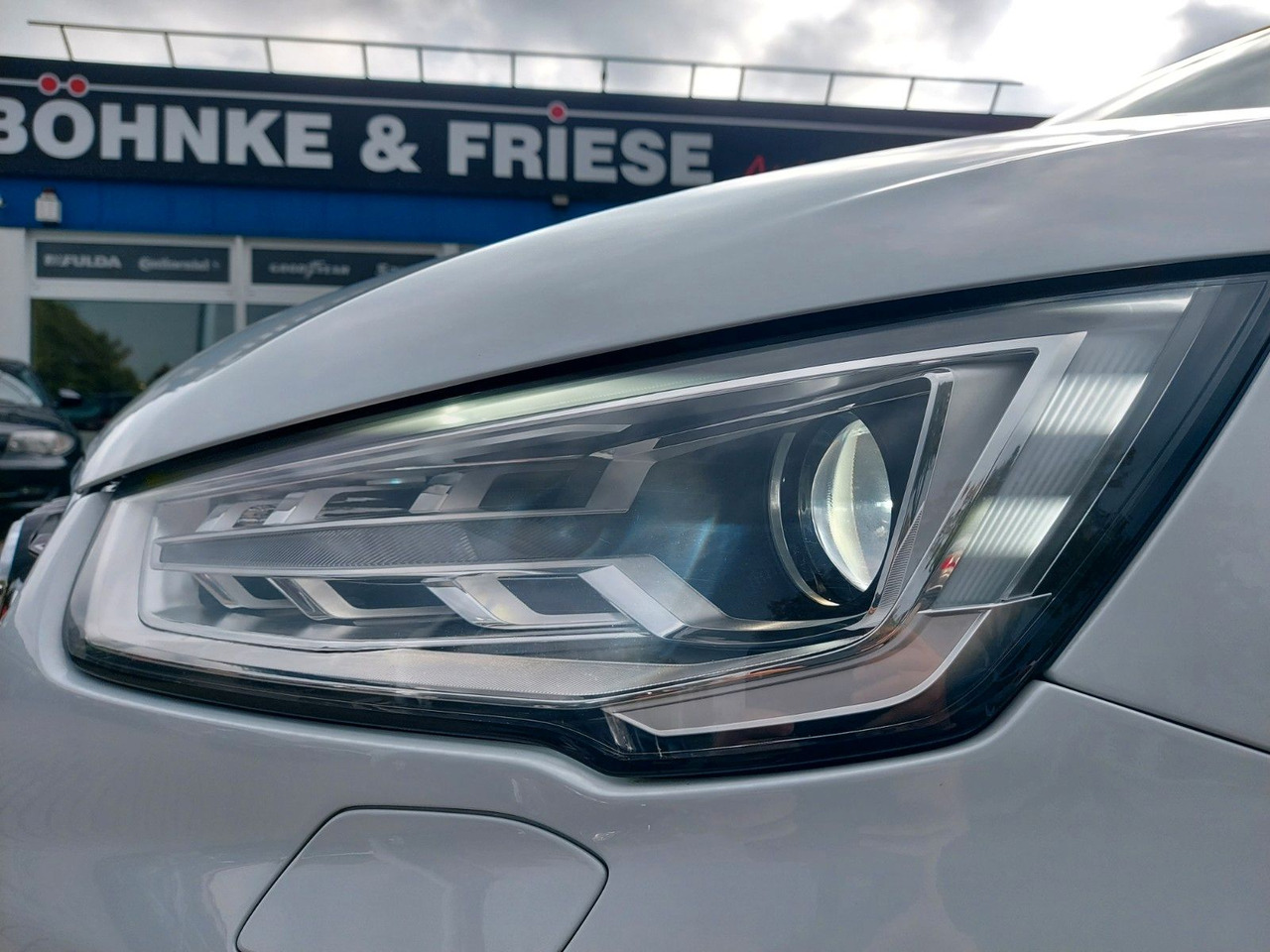 Audi A1 Sportback sport S-Line Pano Bose Xenon DAB - Sedan: obrázok 3 Audi A1 Sportback sport S-Line Pano Bose Xenon DAB - Sedan: obrázok 3