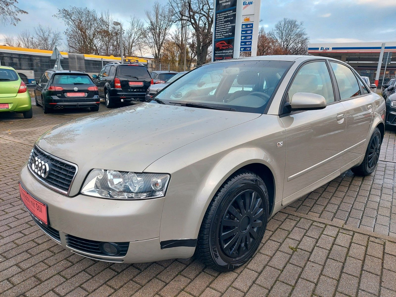 Audi A4 1.6 Limousine Klima Sitzheiz. PDC AHK - Sedan: obrázok 5 Audi A4 1.6 Limousine Klima Sitzheiz. PDC AHK - Sedan: obrázok 5