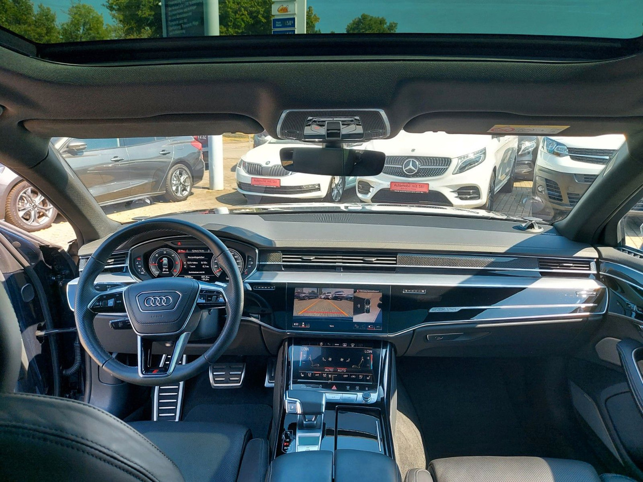 Audi A8 50 TDI quattro S-Line HUD B&O NightVision - Sedan: obrázok 2 Audi A8 50 TDI quattro S-Line HUD B&O NightVision - Sedan: obrázok 2