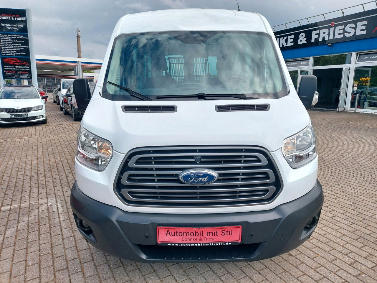 Ford Transit Kombi 350 L3 hoch Trend Rollstuhl Lift - Mikrobus: obrázok 3 Ford Transit Kombi 350 L3 hoch Trend Rollstuhl Lift - Mikrobus: obrázok 3