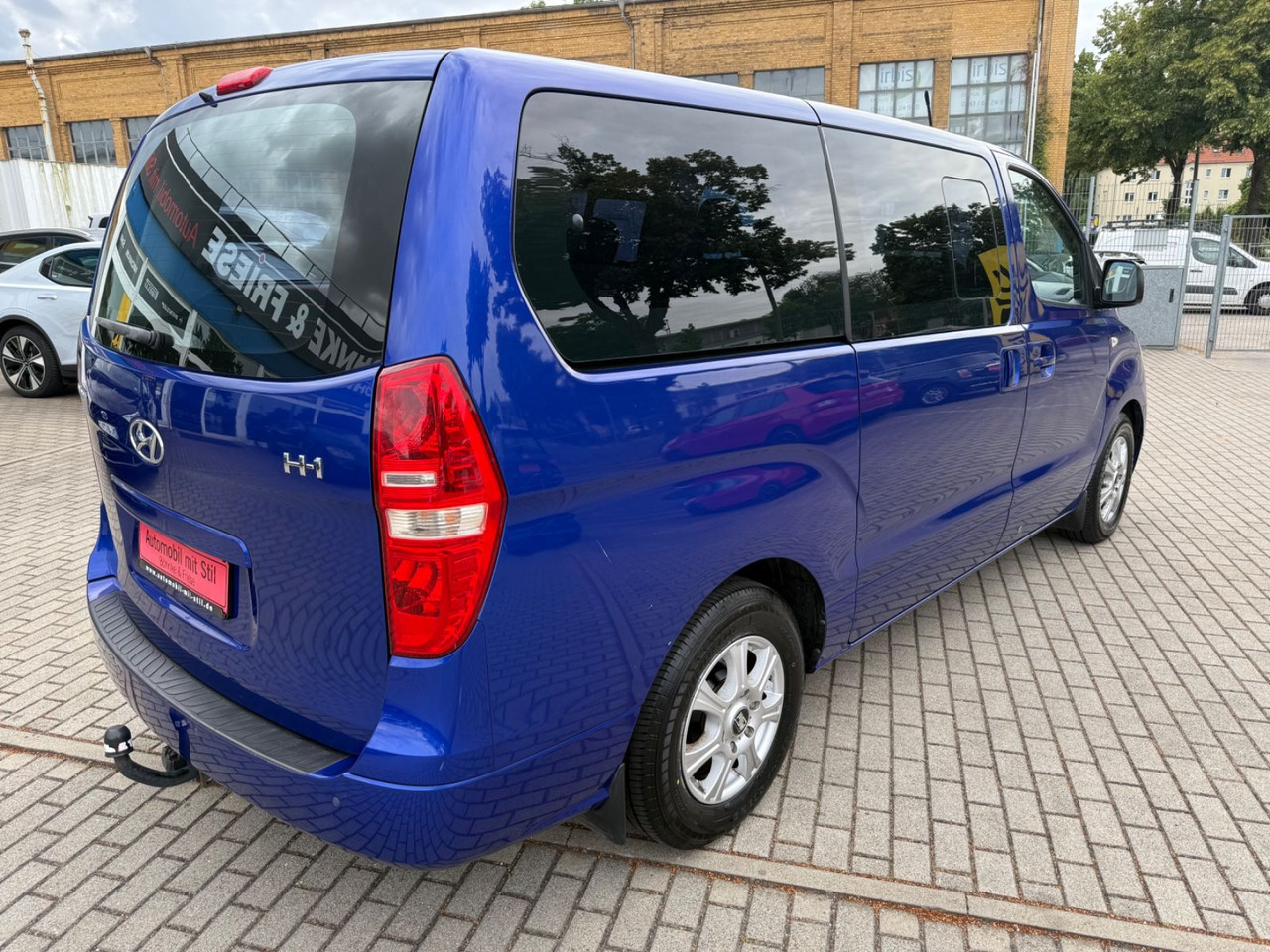 Hyundai H-1 Travel Comfort 8 SITZER KLIMAA. STANDHEIZUNG - Mikrobus: obrázok 4 Hyundai H-1 Travel Comfort 8 SITZER KLIMAA. STANDHEIZUNG - Mikrobus: obrázok 4