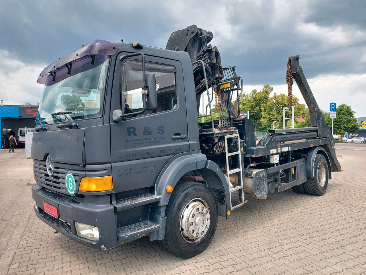 Mercedes-Benz Actros 1828 Hiab Absetzkipper Hiab Kran Absetzer - Sklápač, Auto s hydraulickou rukou: obrázok 5 Mercedes-Benz Actros 1828 Hiab Absetzkipper Hiab Kran Absetzer - Sklápač, Auto s hydraulickou rukou: obrázok 5