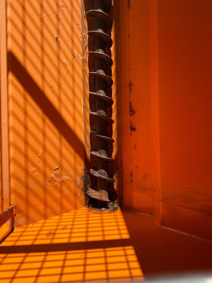 Leasing  Mercedes-Benz Actros 2/3 6-Zyl. 1841 MEILER ABSATZKIPP. WINTER Mercedes-Benz Actros 2/3 6-Zyl. 1841 MEILER ABSATZKIPP. WINTER: obrázok 24