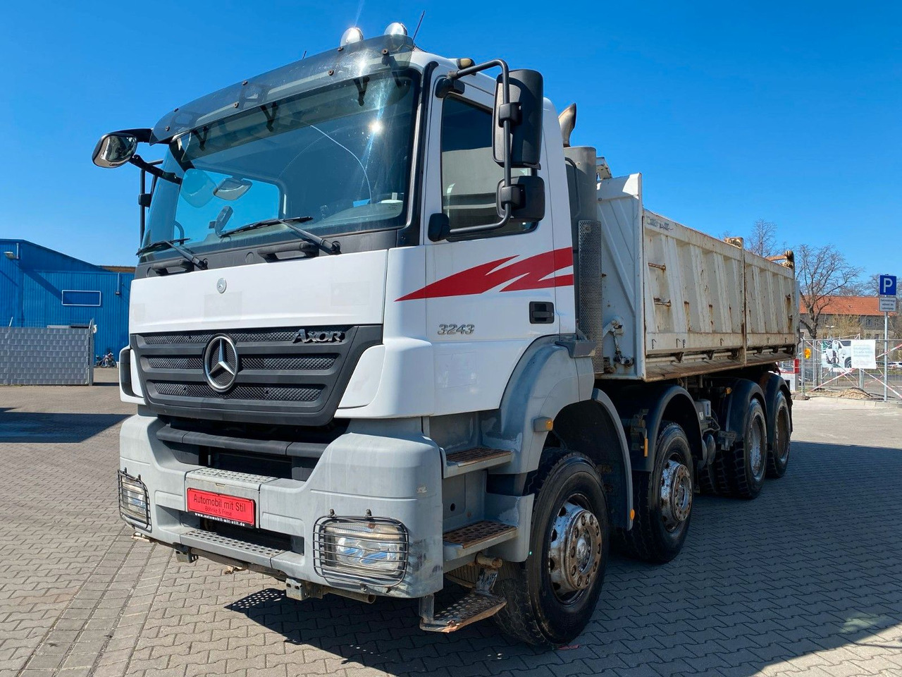 Mercedes-Benz Axor 2 C 4-Achser 3243 8x4 Kipp RETARDER MEILLER - Sklápač: obrázok 3 Mercedes-Benz Axor 2 C 4-Achser 3243 8x4 Kipp RETARDER MEILLER - Sklápač: obrázok 3