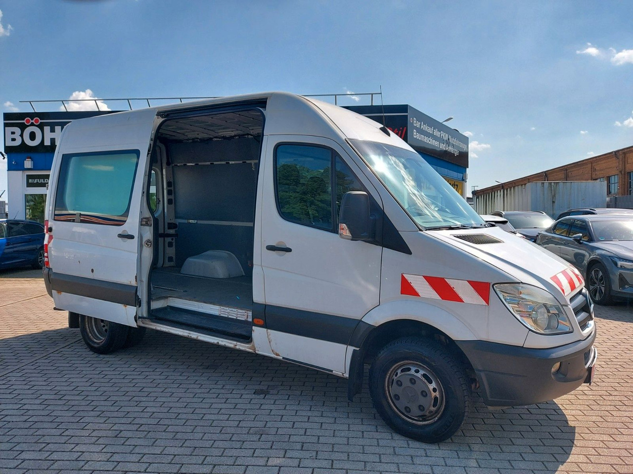 Mercedes-Benz Sprinter II Kasten 519 CDI KLIMA AUTOMATIK AHK - Mikrobus: obrázok 1 Mercedes-Benz Sprinter II Kasten 519 CDI KLIMA AUTOMATIK AHK - Mikrobus: obrázok 1