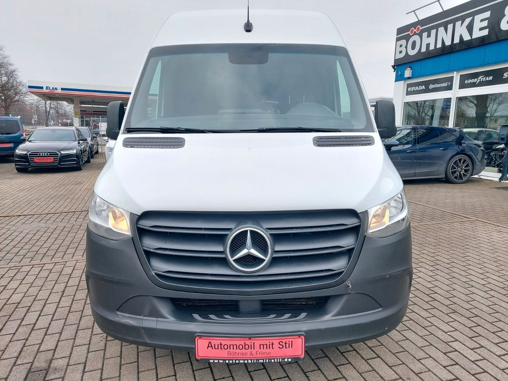Mercedes-Benz Sprinter III Kasten FWD 211 lang hoch L2H2 Klima - Minibus, Mikrobus: obrázok 4 Mercedes-Benz Sprinter III Kasten FWD 211 lang hoch L2H2 Klima - Minibus, Mikrobus: obrázok 4
