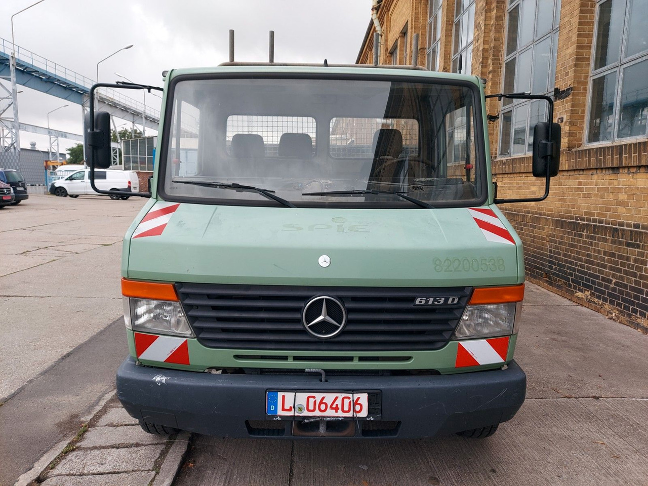 Mercedes-Benz Vario 613D Pritsche lang extralang - Dodávka valník: obrázok 3 Mercedes-Benz Vario 613D Pritsche lang extralang - Dodávka valník: obrázok 3