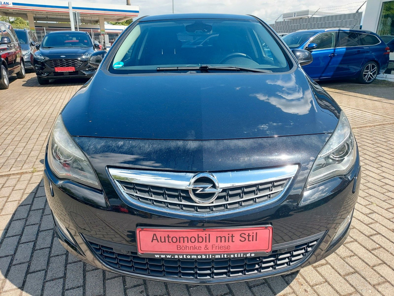 Opel Astra J Lim. 5-trg. Innovation Xenon Navi Sitzhe - Sedan: obrázok 3 Opel Astra J Lim. 5-trg. Innovation Xenon Navi Sitzhe - Sedan: obrázok 3