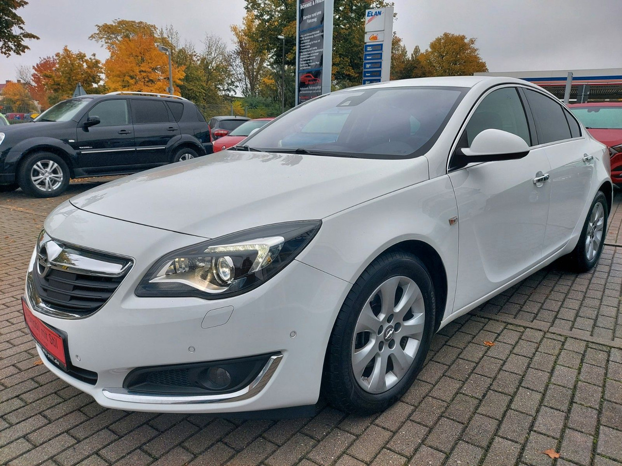 Opel Insignia A Lim. Automatik Leder Navi Xenon Led - Sedan: obrázok 5 Opel Insignia A Lim. Automatik Leder Navi Xenon Led - Sedan: obrázok 5