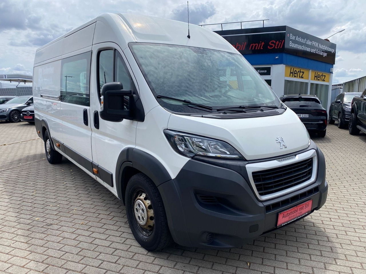 Peugeot Boxer Kasten Hochraum 435 L4H2 Komfort Plus Blue - Mikrobus: obrázok 2 Peugeot Boxer Kasten Hochraum 435 L4H2 Komfort Plus Blue - Mikrobus: obrázok 2