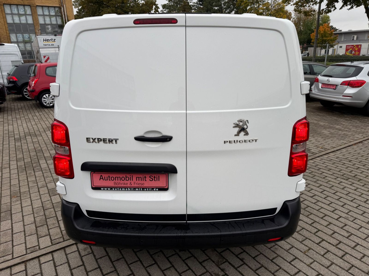 Peugeot Expert Kasten Premium L2 SHZ KLIMA STANDHEIZUNG - Mikrobus: obrázok 5 Peugeot Expert Kasten Premium L2 SHZ KLIMA STANDHEIZUNG - Mikrobus: obrázok 5