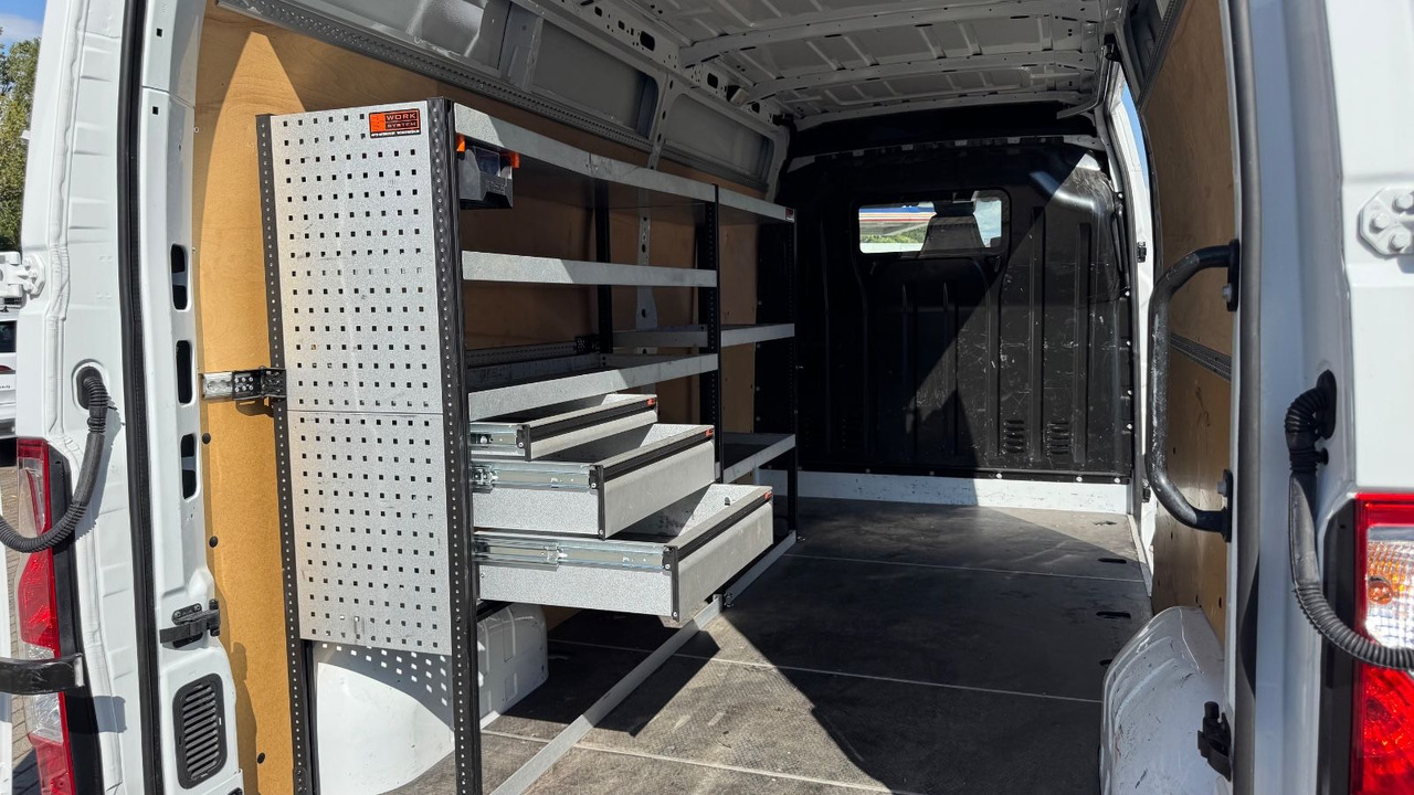 Renault Master III Kasten L3H2 HKa 3,5t KLIMA - Mikrobus: obrázok 3 Renault Master III Kasten L3H2 HKa 3,5t KLIMA - Mikrobus: obrázok 3