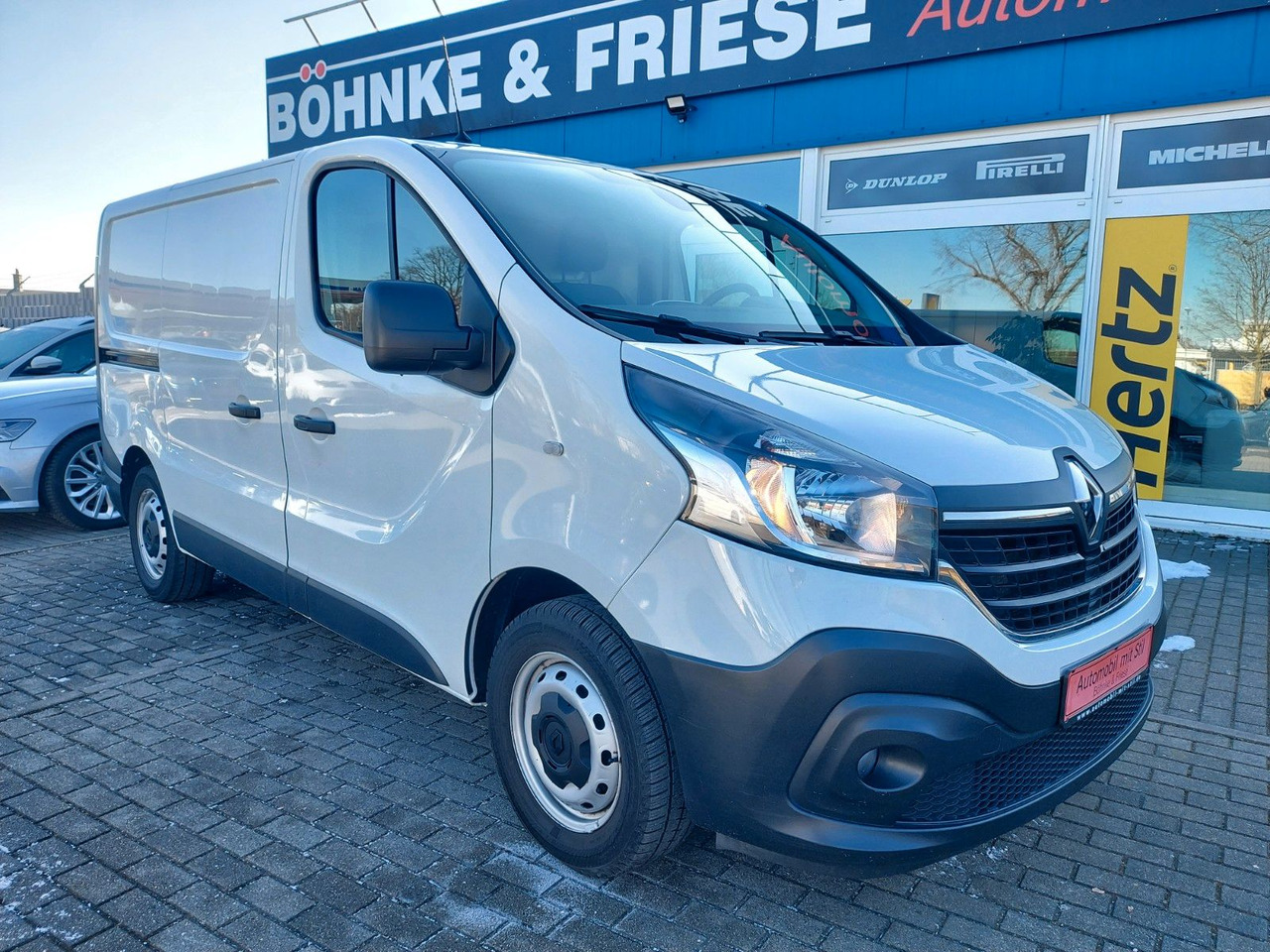 Renault Trafic Kasten L1H1 2,8t Komfort Klima Navi Tempo Renault Trafic Kasten L1H1 2,8t Komfort Klima Navi Tempo - Minibus, Mikrobus: obrázok 3 Renault Trafic Kasten L1H1 2,8t Komfort Klima Navi Tempo Renault Trafic Kasten L1H1 2,8t Komfort Klima Navi Tempo - Minibus, Mikrobus: obrázok 3