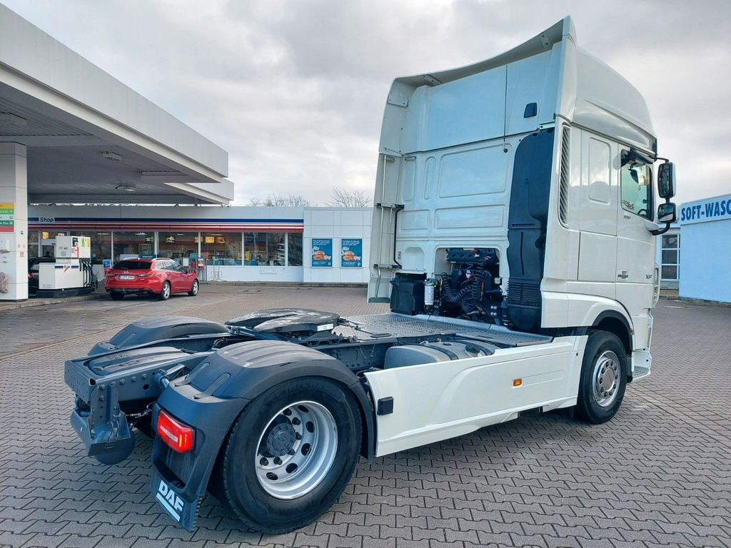 DAF XF 530 FT SuperSpaceCab ACC Luftfeder Retarder - Ťahač: obrázok 5 DAF XF 530 FT SuperSpaceCab ACC Luftfeder Retarder - Ťahač: obrázok 5