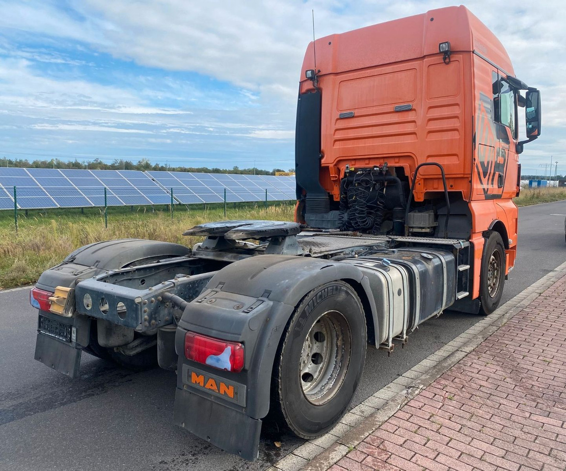 MAN TGX 18.440 4x2 KIPPHYDRAULIK - Ťahač: obrázok 4 MAN TGX 18.440 4x2 KIPPHYDRAULIK - Ťahač: obrázok 4