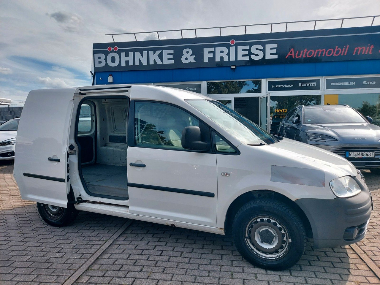 Volkswagen Caddy Kasten Kombi 1.9 TDi - Mikrobus: obrázok 2 Volkswagen Caddy Kasten Kombi 1.9 TDi - Mikrobus: obrázok 2