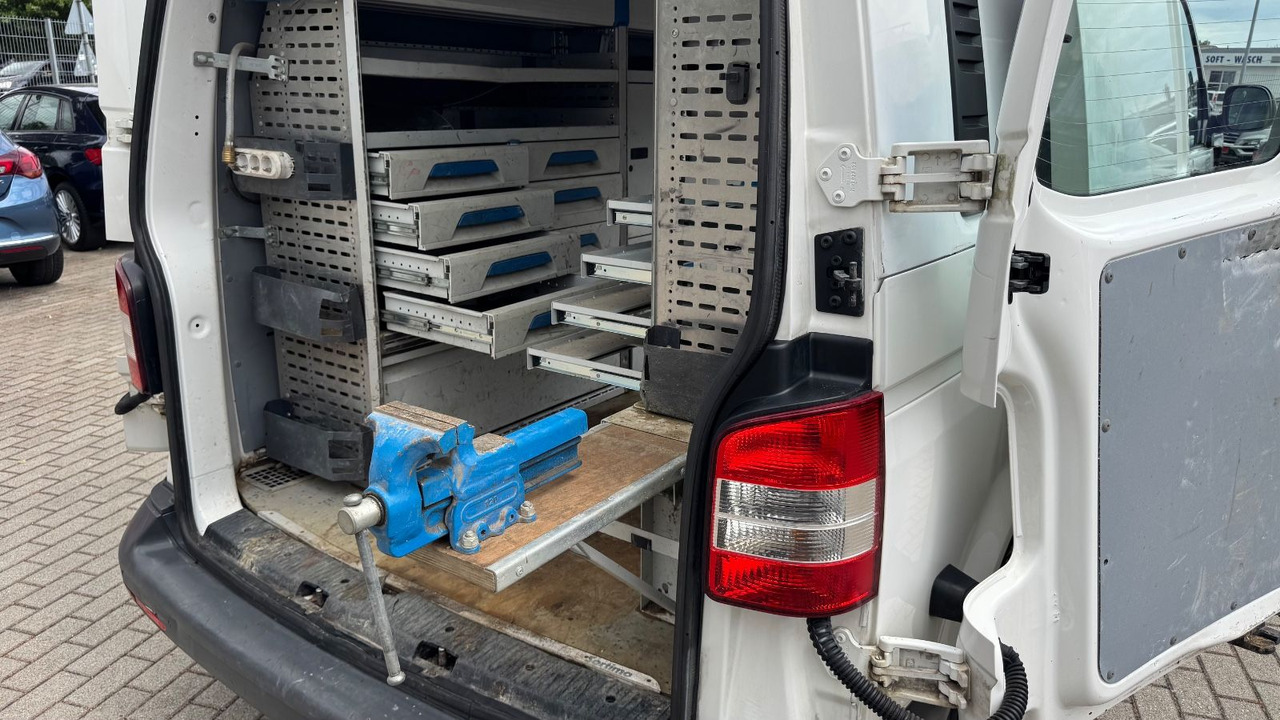 Volkswagen T5 Transporter Kasten-Kombi Lang 4Motion KLIMA - Mikrobus: obrázok 2 Volkswagen T5 Transporter Kasten-Kombi Lang 4Motion KLIMA - Mikrobus: obrázok 2