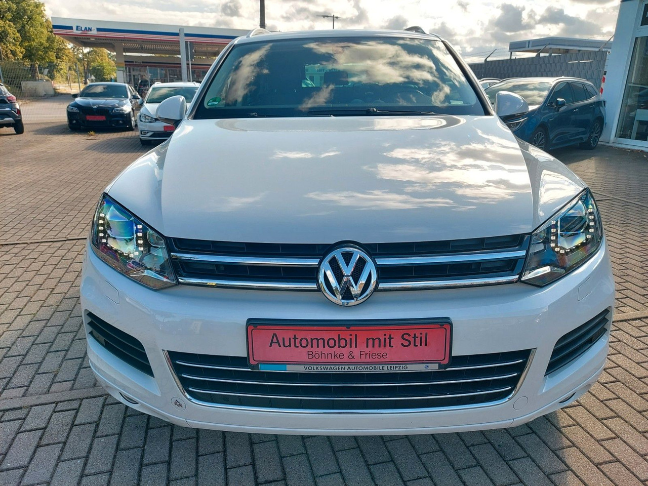 Volkswagen Touareg V6 TDI Xenon Leder DAB Luft Standheiz - SUV: obrázok 2 Volkswagen Touareg V6 TDI Xenon Leder DAB Luft Standheiz - SUV: obrázok 2