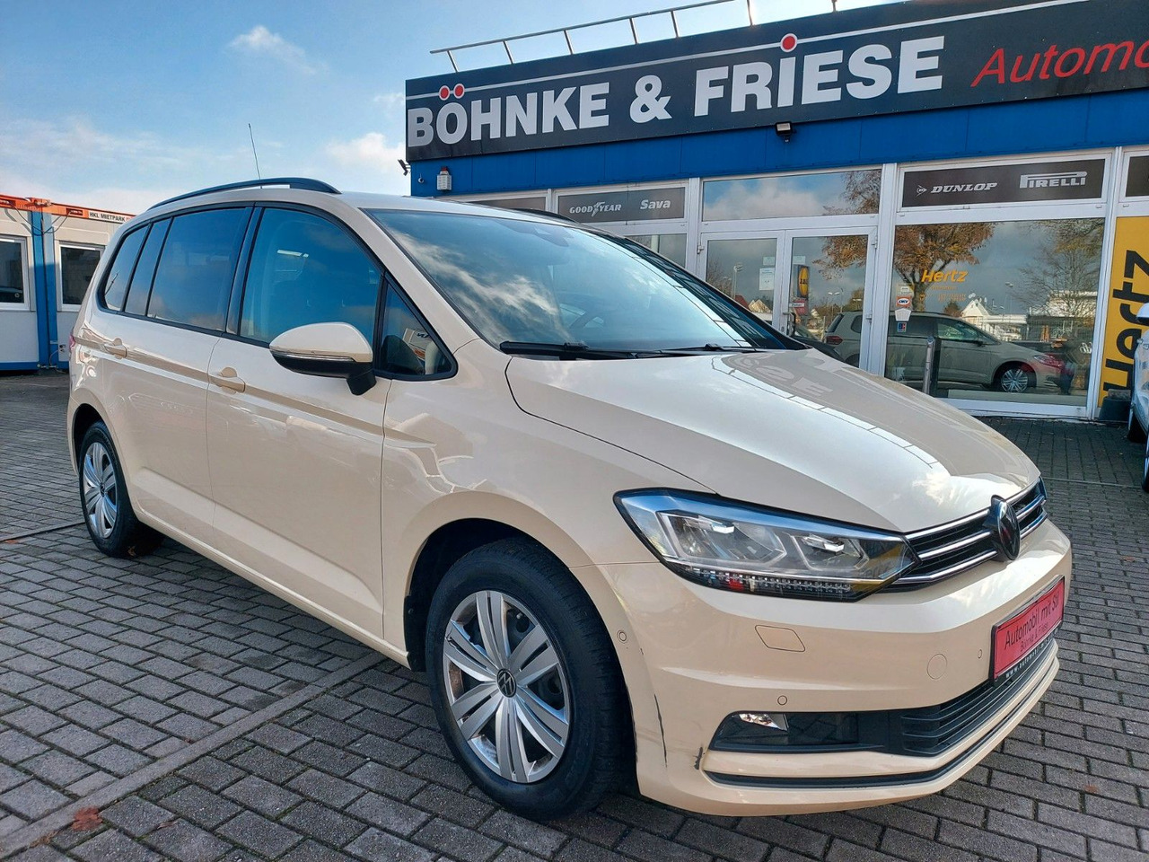 Volkswagen Touran 2.0 TDI SCR DSG Comfortline TAXI 7 Sitze - Mikrobus: obrázok 1 Volkswagen Touran 2.0 TDI SCR DSG Comfortline TAXI 7 Sitze - Mikrobus: obrázok 1