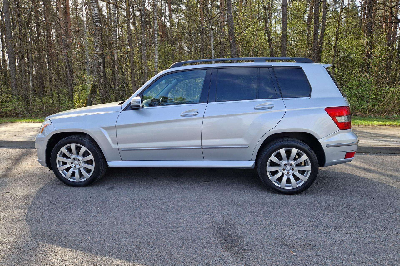 Mercedes-Benz GLK350 - Automobil: obrázok 5 Mercedes-Benz GLK350 - Automobil: obrázok 5