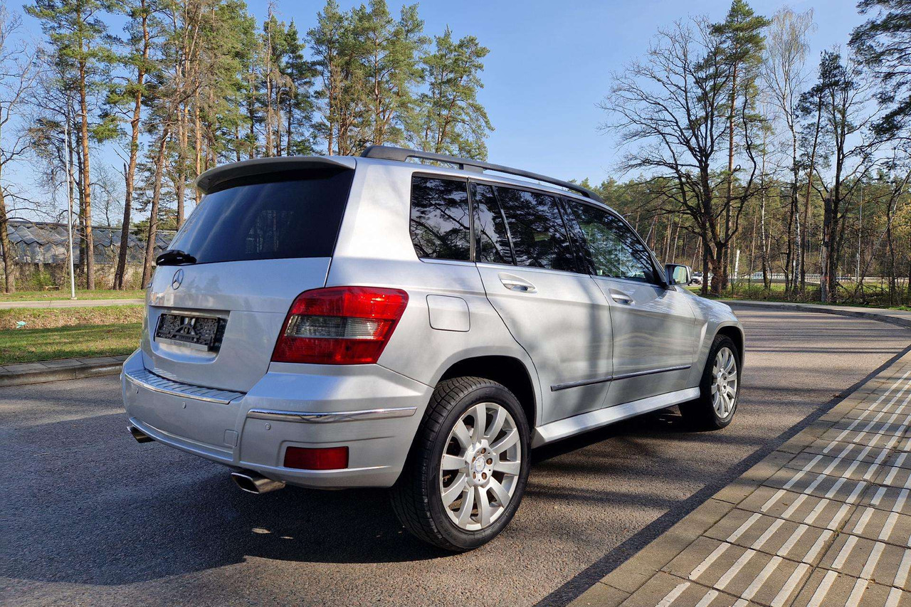 Mercedes-Benz GLK350 - Automobil: obrázok 3 Mercedes-Benz GLK350 - Automobil: obrázok 3