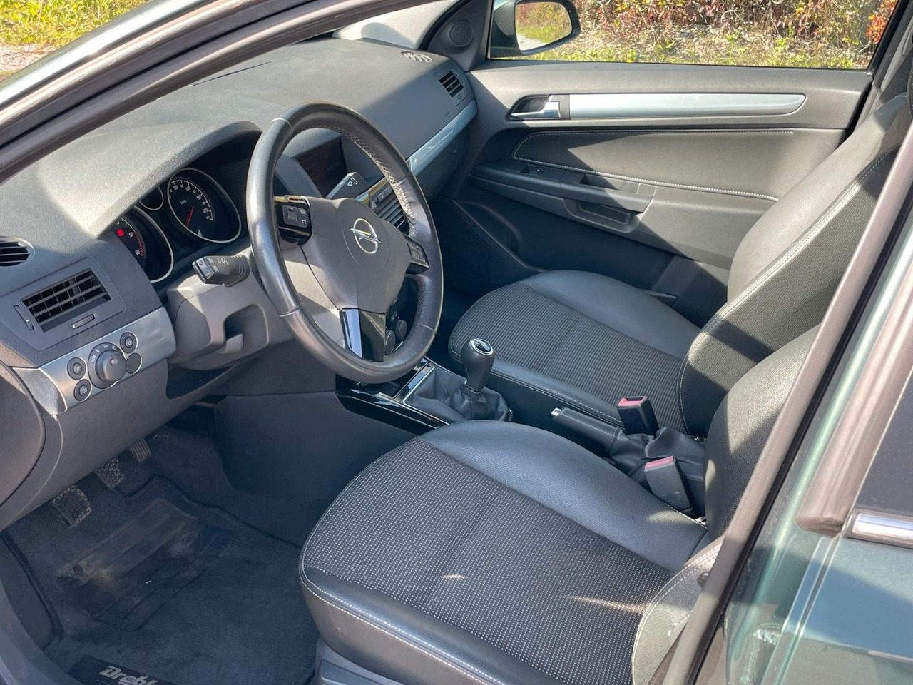 Opel Astra H Caravan Innovation "110 Jahre" TÜV NEU! - Automobil: obrázok 5 Opel Astra H Caravan Innovation "110 Jahre" TÜV NEU! - Automobil: obrázok 5