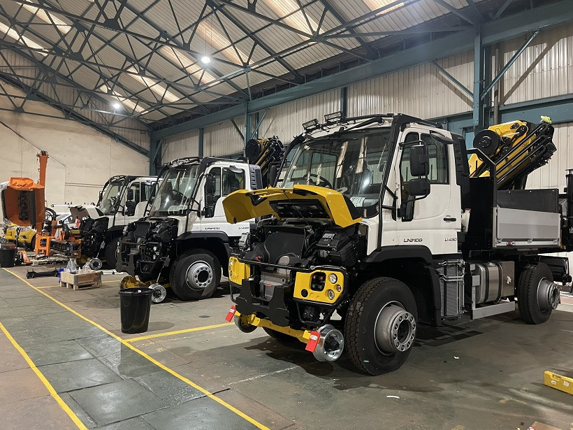 UNIMOG Unimog 423, 4x4, Mercedes Benz, Hiab - Auto s hydraulickou rukou: obrázok 2 UNIMOG Unimog 423, 4x4, Mercedes Benz, Hiab - Auto s hydraulickou rukou: obrázok 2