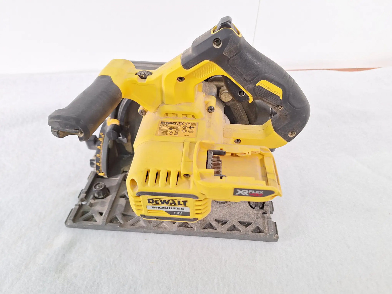 Nástroj/ Vybavenie 1 Stk. Handkreissäge (DeWalt): obrázok 1