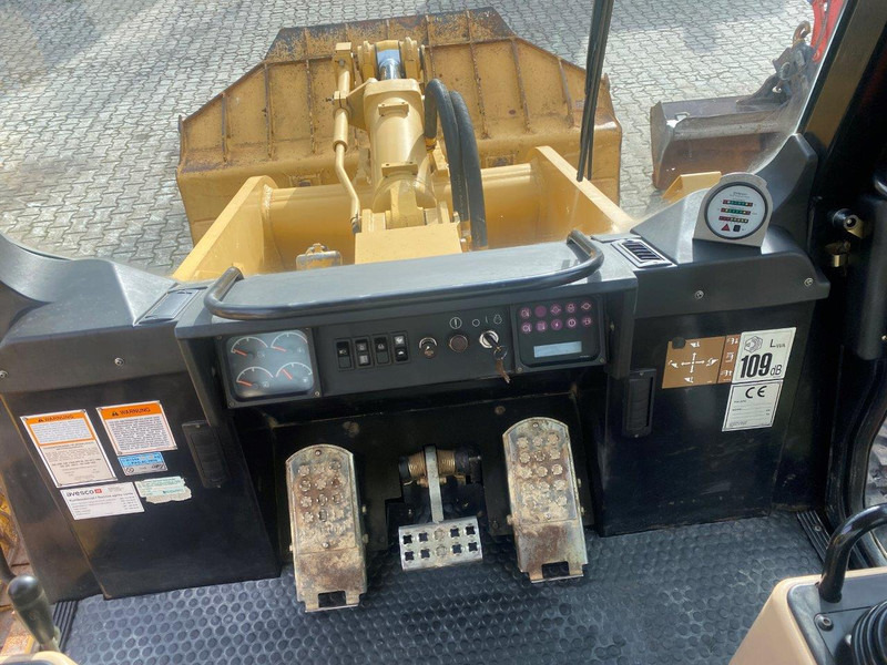 Pásový nakladač Caterpillar 953 C: obrázok 6 Pásový nakladač Caterpillar 953 C: obrázok 6