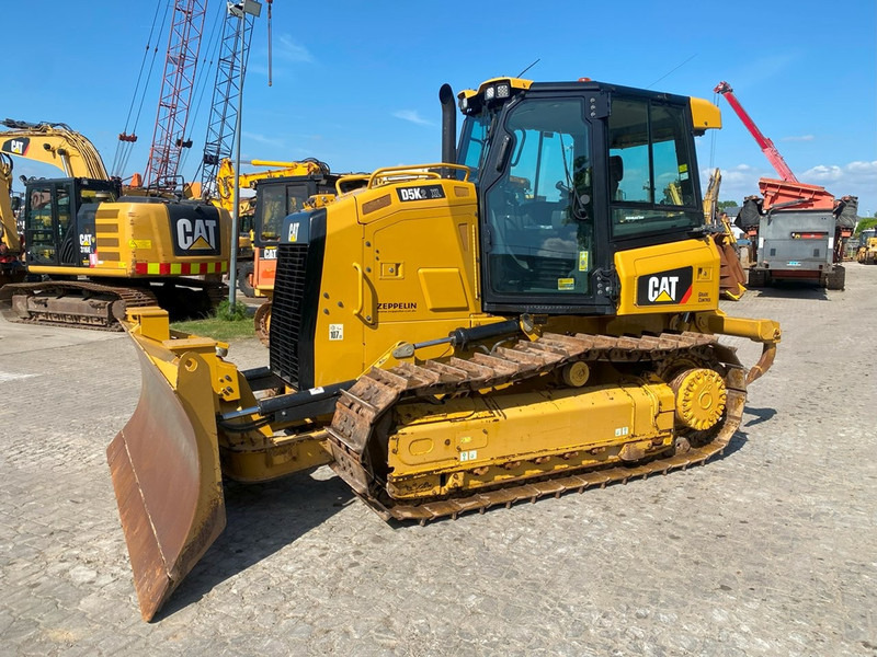 Caterpillar D5K2 XL NVT - Buldozér: obrázok 1 Caterpillar D5K2 XL NVT - Buldozér: obrázok 1