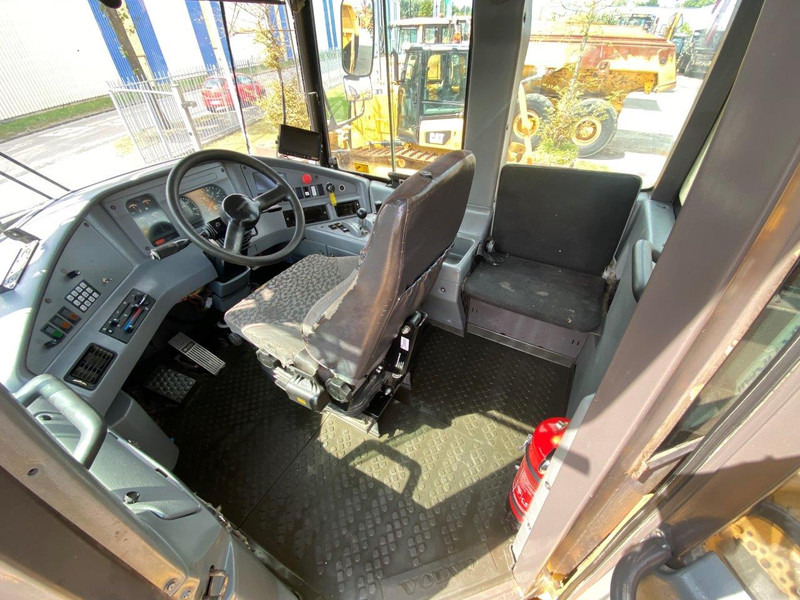 Volvo A 30 D 6x6 dumper articulated hauler - Ťahačový kĺbový damper: obrázok 4 Volvo A 30 D 6x6 dumper articulated hauler - Ťahačový kĺbový damper: obrázok 4
