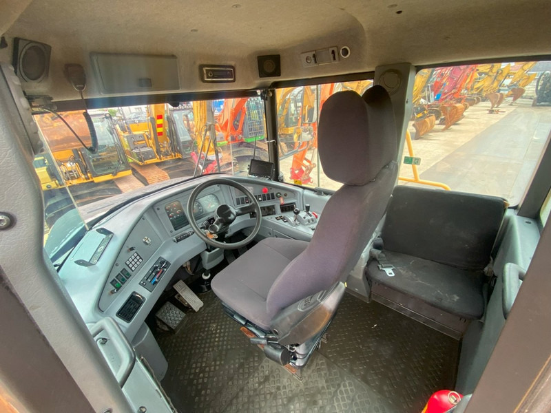 Volvo A30D 6x6 dumper articulated hauler NVT - Damper: obrázok 4 Volvo A30D 6x6 dumper articulated hauler NVT - Damper: obrázok 4