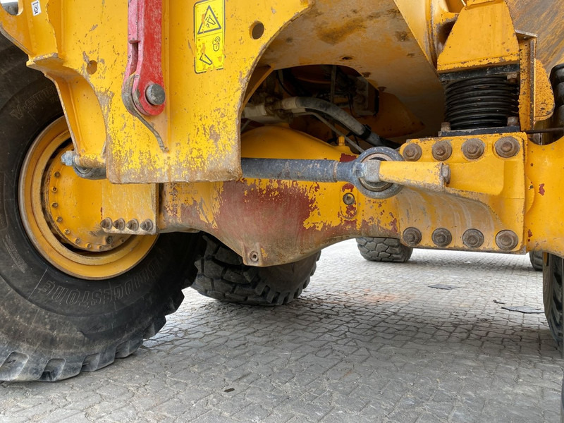 Ťahačový kĺbový damper Volvo A40G NVT: obrázok 16