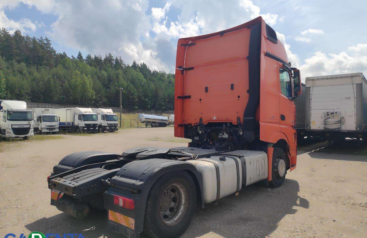 Mercedes-Benz Actros 1845 - Ťahač: obrázok 4 Mercedes-Benz Actros 1845 - Ťahač: obrázok 4