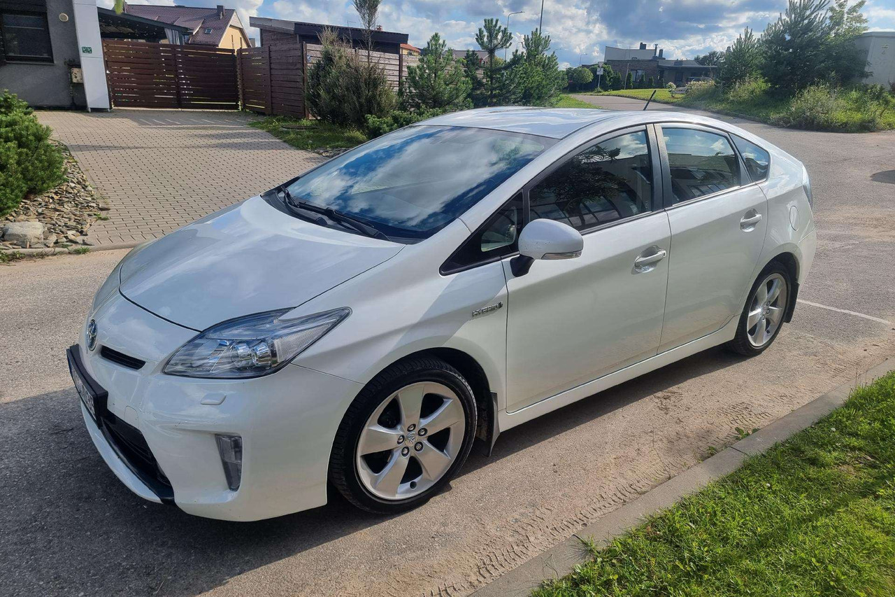 Toyota Corolla - Automobil: obrázok 5 Toyota Corolla - Automobil: obrázok 5