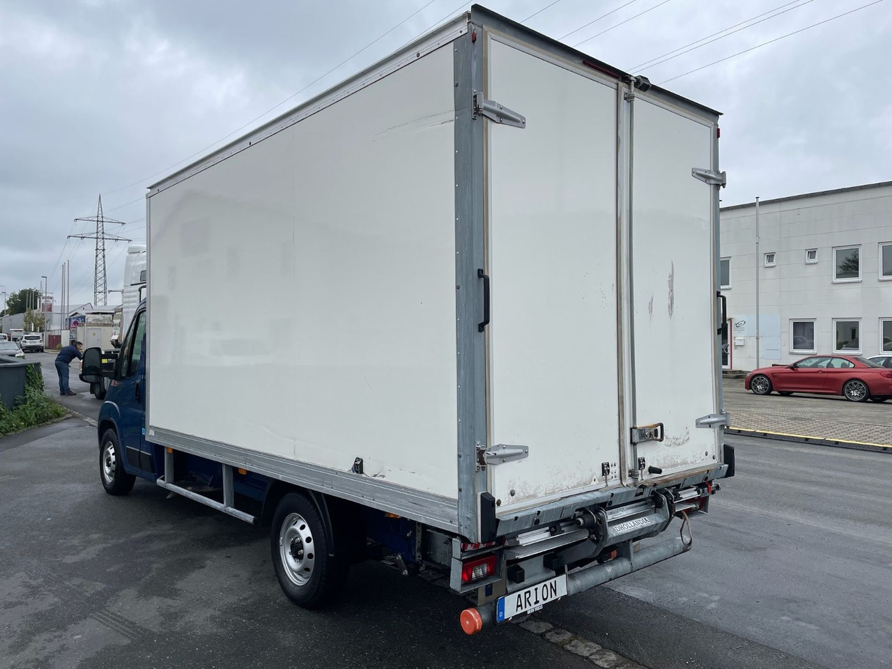 Fiat Ducato Maxi 35 L4H2 Koffer/LBW/AC/NAV/CAM/EU6d - Dodávka skriňová nadstavba: obrázok 4 Fiat Ducato Maxi 35 L4H2 Koffer/LBW/AC/NAV/CAM/EU6d - Dodávka skriňová nadstavba: obrázok 4
