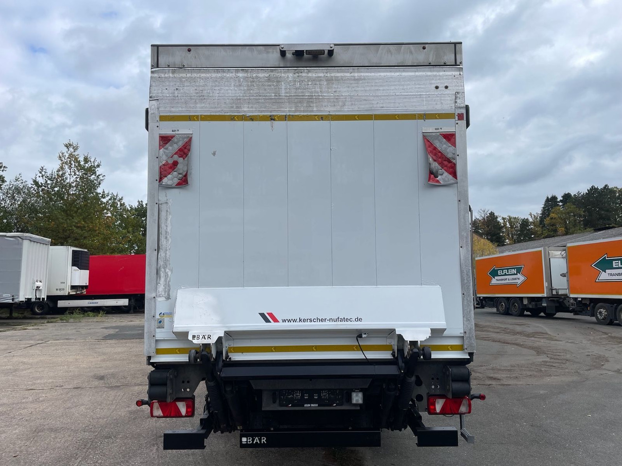 KERSCHER ZAA18 Kühlkoffer/CARRIER/SUPRA900U/LBW - Príves chladírenské: obrázok 3 KERSCHER ZAA18 Kühlkoffer/CARRIER/SUPRA900U/LBW - Príves chladírenské: obrázok 3