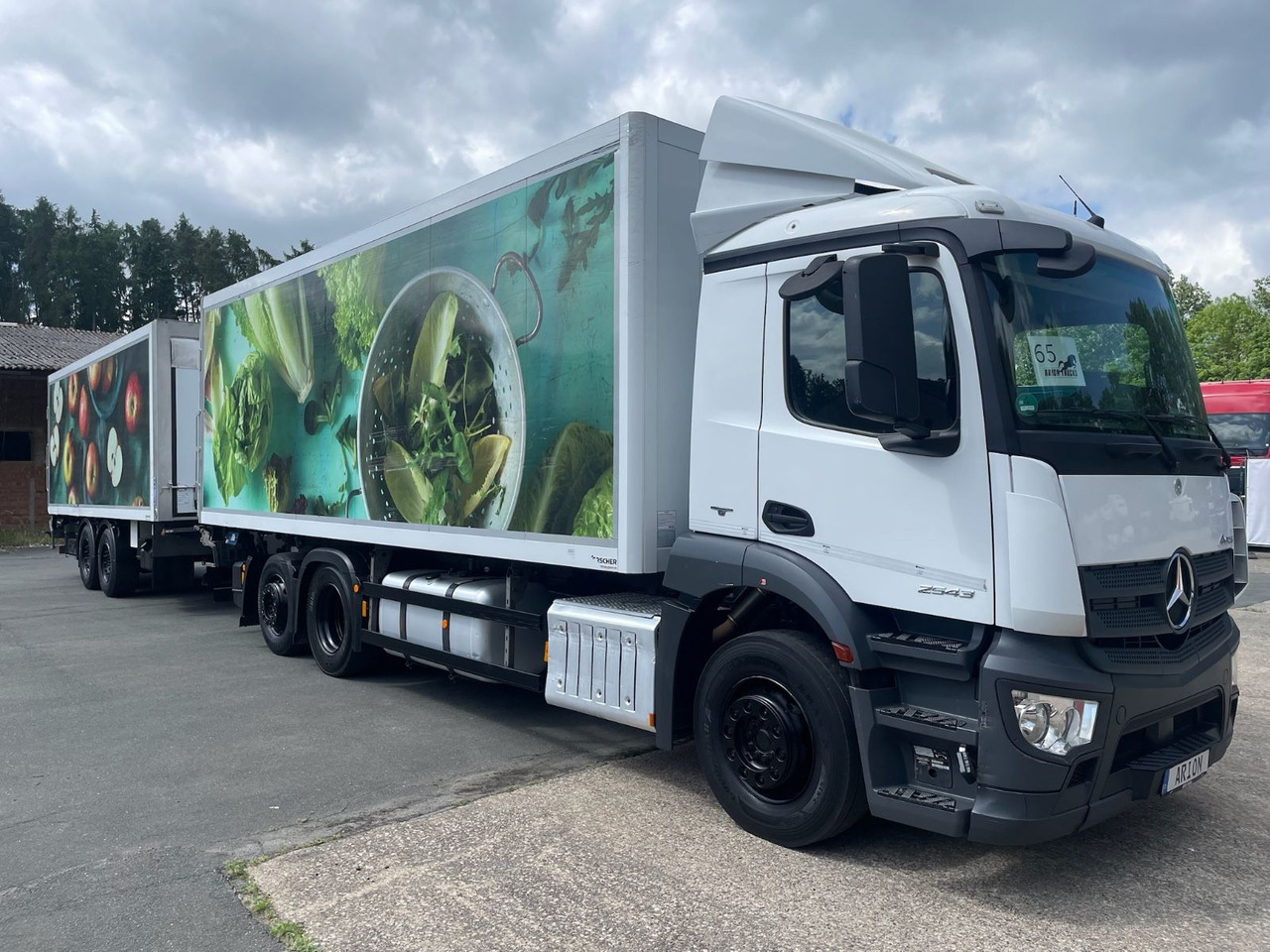 Mercedes-Benz Antos 2543 6x2 Kühlkoffer/CARRIER/KERSCHER/NLA - Chladirenské nákladné vozidlo: obrázok 1 Mercedes-Benz Antos 2543 6x2 Kühlkoffer/CARRIER/KERSCHER/NLA - Chladirenské nákladné vozidlo: obrázok 1