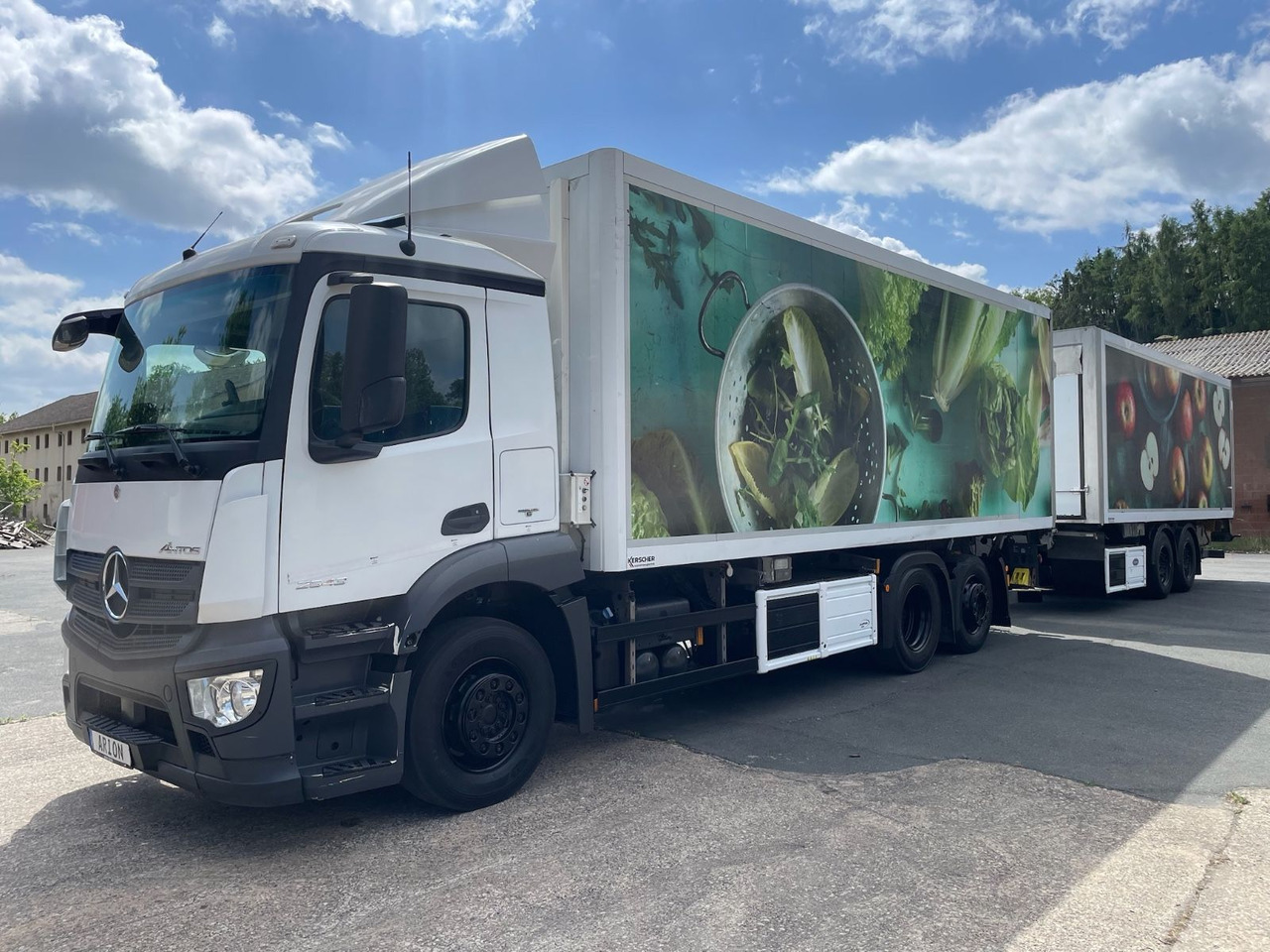 Mercedes-Benz Antos 2543 6x2 Kühlkoffer/CARRIER/KERSCHER/NLA - Chladirenské nákladné vozidlo: obrázok 2 Mercedes-Benz Antos 2543 6x2 Kühlkoffer/CARRIER/KERSCHER/NLA - Chladirenské nákladné vozidlo: obrázok 2