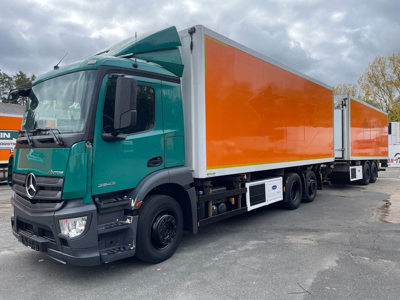 Mercedes-Benz Antos 2543 6x2 Kühlkoffer/CARRIER/NLA/LBW/AC/EU6 - Chladirenské nákladné vozidlo: obrázok 3 Mercedes-Benz Antos 2543 6x2 Kühlkoffer/CARRIER/NLA/LBW/AC/EU6 - Chladirenské nákladné vozidlo: obrázok 3