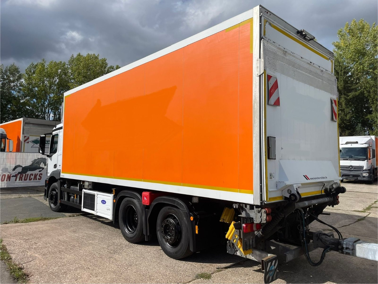 Mercedes-Benz Antos 2543 6x2 Kühlkoffer/CARRIER/NLA/LBW/AC/EU6 - Chladirenské nákladné vozidlo: obrázok 4 Mercedes-Benz Antos 2543 6x2 Kühlkoffer/CARRIER/NLA/LBW/AC/EU6 - Chladirenské nákladné vozidlo: obrázok 4