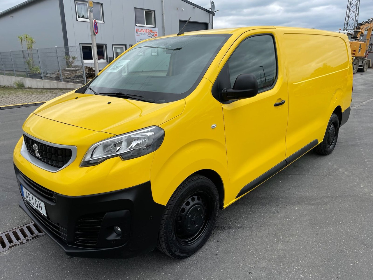 Peugeot Expert Kasten Pro L3/2.0 BlueHDI/AC/15xVerfügbar - Malá dodávka: obrázok 3 Peugeot Expert Kasten Pro L3/2.0 BlueHDI/AC/15xVerfügbar - Malá dodávka: obrázok 3