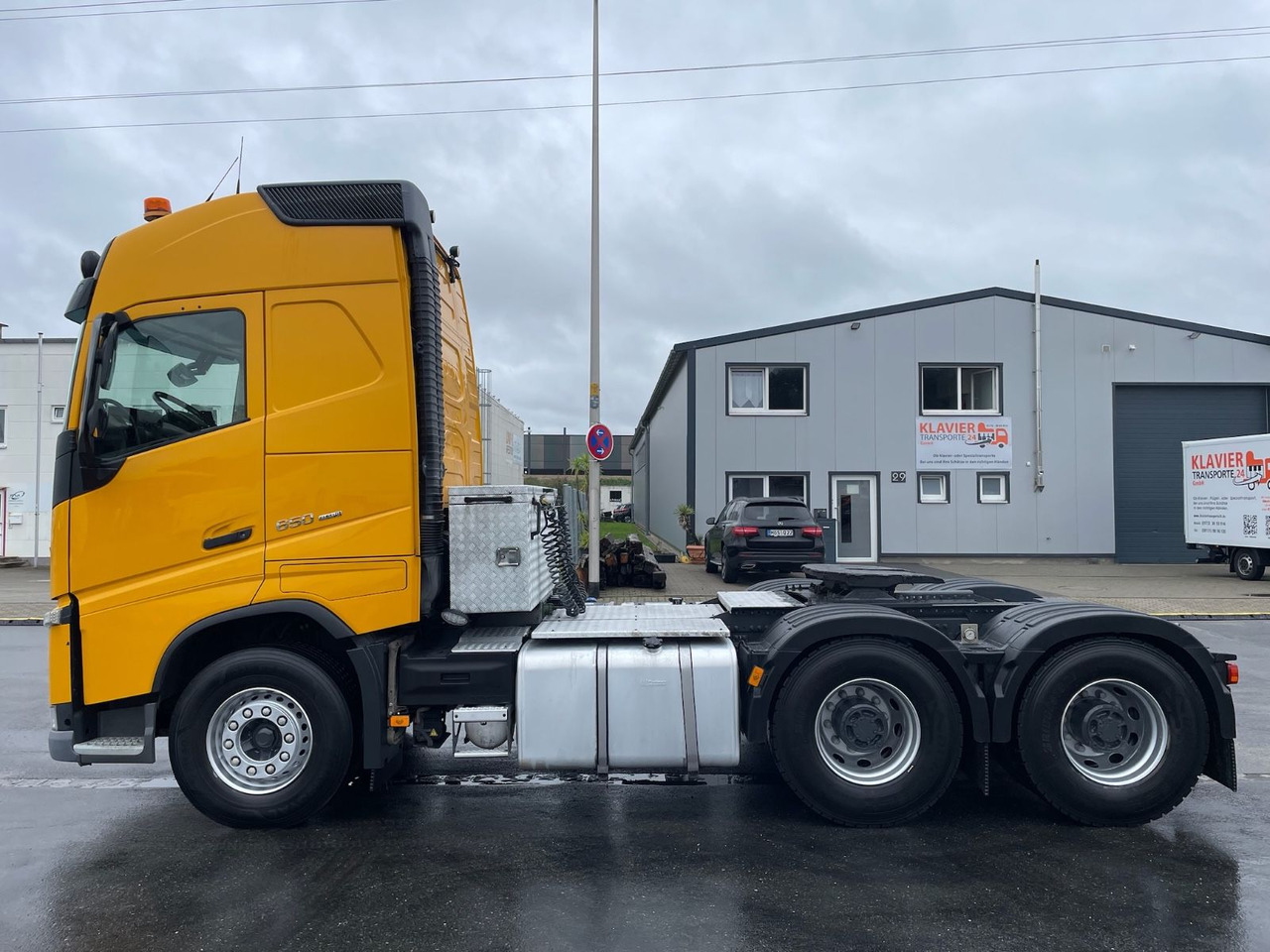 Volvo FH16 650 6x4/120t/BIG AXLE/Retarder/StandAC/EU6 - Ťahač: obrázok 4 Volvo FH16 650 6x4/120t/BIG AXLE/Retarder/StandAC/EU6 - Ťahač: obrázok 4