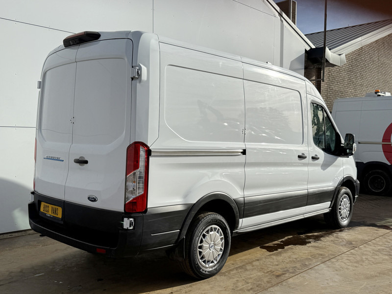 Ford E-Transit 390 75kWh 184PK 390 Elektrisch 75kWh 334km WLTP BEV Snelladen L2H2 Climate Control Tacho Carplay Camera Stoelverwarming Parkeersensoren voor achter Laadkabel - Furgon, Elektrická dodávka: obrázok 3 Ford E-Transit 390 75kWh 184PK 390 Elektrisch 75kWh 334km WLTP BEV Snelladen L2H2 Climate Control Tacho Carplay Camera Stoelverwarming Parkeersensoren voor achter Laadkabel - Furgon, Elektrická dodávka: obrázok 3