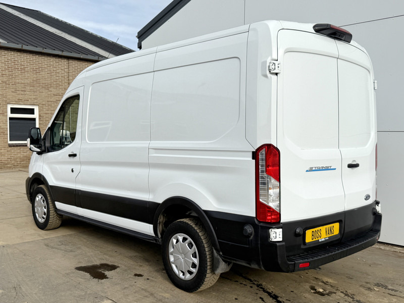 Ford E-Transit 390 75kWh 184PK Elektrisch 75kWh 334km WLTP BEV Snelladen L2H2 Climate Control Tacho Carplay Camera Stoelverwarming Parkeersensoren voor achter - Furgon, Elektrická dodávka: obrázok 2 Ford E-Transit 390 75kWh 184PK Elektrisch 75kWh 334km WLTP BEV Snelladen L2H2 Climate Control Tacho Carplay Camera Stoelverwarming Parkeersensoren voor achter - Furgon, Elektrická dodávka: obrázok 2