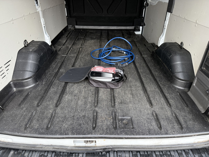 Furgon, Elektrická dodávka Ford E-Transit 75kWh 184PK 390 Elektrisch 75kWh 334km WLTP BEV Snelladen L2H2 Climate Control Tacho Carplay Camera Stoelverwarming Parkeersensoren voor achter: obrázok 16