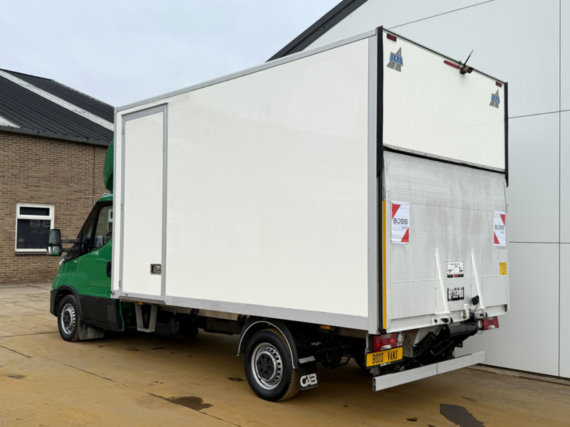 Iveco Daily 35S14 2.3 Laadklep Automaat LED Climate Control Cruise Control Standkachel Camera Koffer Bakwagen Meubelbak - Dodávka skriňová nadstavba: obrázok 2 Iveco Daily 35S14 2.3 Laadklep Automaat LED Climate Control Cruise Control Standkachel Camera Koffer Bakwagen Meubelbak - Dodávka skriňová nadstavba: obrázok 2