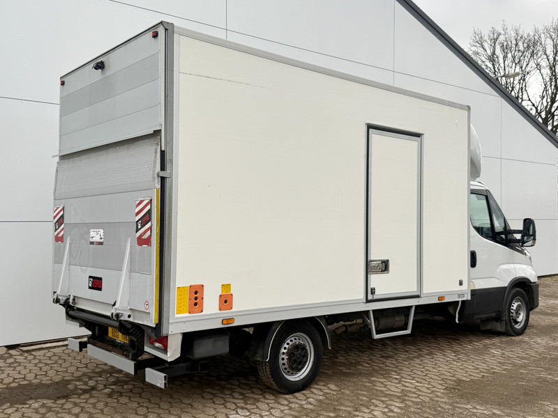 Iveco Daily 35S18 3.0 Laadklep Automaat LED Climate Control Adaptieve Cruise Control Standkachel Camera Navigatie - Dodávka skriňová nadstavba: obrázok 3 Iveco Daily 35S18 3.0 Laadklep Automaat LED Climate Control Adaptieve Cruise Control Standkachel Camera Navigatie - Dodávka skriňová nadstavba: obrázok 3