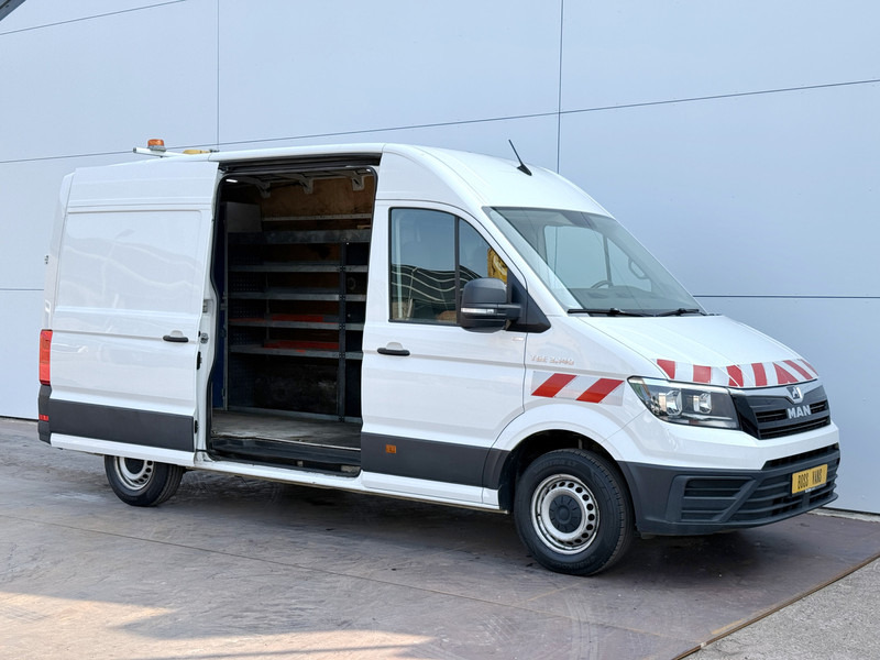 MAN TGE 3.140 2.0 TDI L3H3 Airco Cruise Control Carplay Camera Trekhaak Navigatie - Furgon: obrázok 5 MAN TGE 3.140 2.0 TDI L3H3 Airco Cruise Control Carplay Camera Trekhaak Navigatie - Furgon: obrázok 5